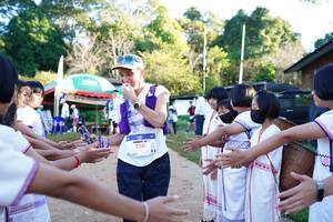 BIB: 510
                            <button type="button" onclick="openModal(18983966)" class="btn btn-primary btn-sm float-right btn-popup" data-toggle="modal" data-target=".modal-high-quality">
                        <i class="fas fa-shopping-cart"></i> Add to Cart
                    </button>
                                            <button type="button" onclick="isThisMe(18983966, true)" class="btn btn-success btn-sm float-right btn-popup btn-isme hidden" data-toggle="tooltip" data-placement="bottom" title="นี่คือรูปของคุณใช่ไหม คลิกที่นี่เพื่อเอาเข้าอัลบั้ม">
                        <i class="fas fa-plus"></i> Add to album
                    </button>
                    <button type="button" onclick="isThisMe(18983966, false)" class="btn btn-warning btn-sm float-right btn-popup btn-isnotme hidden">
                        <i class="fas fa-ban"></i> Remove from album
                    </button>